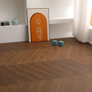 Vente en gros de <span class=keywords><strong>parquet</strong></span> moderne en chêne de couleur à chevrons et <span class=keywords><strong>chevron</strong></span> <span class=keywords><strong>Parquet</strong></span> intérieur en bois dur laminé Techniques brossées - Product Image 6