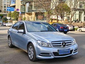 <span class=keywords><strong>Mercedes</strong></span>-Benz Clase C 2013 C 180 Classic Grand Edition Sedán Eléctrico, Autonomía de 700 km, Batería de 70-90 kWh, Volante a la Izquierda - Product Image 3