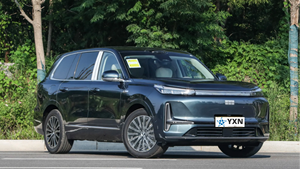 2025 Geely Galaxy M9 PHEV SUV de lujo CATL Turbo Engine R20 Tamaño del neumático LED Cuero Caja de cambios automática AWD Drive EV Motor DHT NewCar - Product Image 2