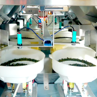 Machine d'emballage automatique de sachets de thé en forme de pyramide triangulaire pour le remplissage de thé aux herbes en sachets filtrants en PLA, fibre de maïs, nylon et soie