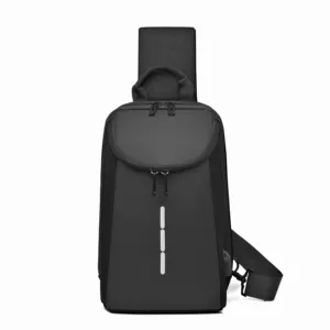 Trendy peito saco reflexivo tira design impermeável Oxford material USB crossbody bag vendas diretas da fábrica
