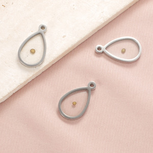 Vente chaude En Acier Inoxydable En Forme De Goutte Incrusté Graine De <span class=keywords><strong>Moutarde</strong></span> Souhait Graine DIY Personnalisable Pendentif Accessoryin <span class=keywords><strong>Europe</strong></span> et Amérique - Product Image 4
