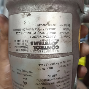 Válvula de compuerta deslizante de alto rendimiento con posicionador neumático digital Válvula de control de flujo industrial Soluciones de automatización OEM ODM - Product Image 1