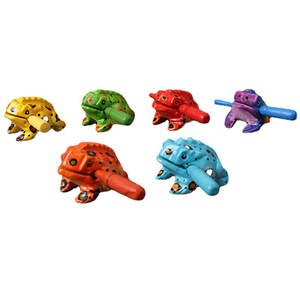 Rana <span class=keywords><strong>de</strong></span> la suerte decorativa tradicional que hace sonidos <span class=keywords><strong>de</strong></span> rana estatuas <span class=keywords><strong>de</strong></span> juguete <span class=keywords><strong>de</strong></span> rana <span class=keywords><strong>de</strong></span> <span class=keywords><strong>madera</strong></span> talladas <span class=keywords><strong>a</strong></span> <span class=keywords><strong>mano</strong></span> recuerdo - Product Image 2