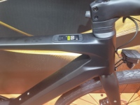 Vélo électrique tout-terrain en carbone et en gravier avec cadre de vélo de route en carbone entraîné par BAFANG M820