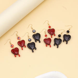 Pendientes colgantes con forma de corazón y gota de sangre para mujer, joyería de moda para fiesta, diseño de corazón rojo de aleación de zinc - Product Image 2