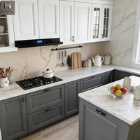 Îlot de cuisine en bois massif de chêne blanc de style Shaker, sur mesure, de luxe, avec portes en contreplaqué, design moderne, armoire de rangement