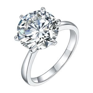 नई 925 स्टर्लिंग सिल्वर महिलाओं की मोइससानाइट रिंग 5 और 8 कैरेट मोइससानाइट डायमंड सगाई - Product Image 1