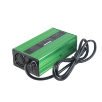 Chargeur de batterie lithium-ion 240W Mcu pour vélo électrique/moto 24v 36v 48v 60v 72v pour scooter industriel 24v 36v 48v 60v 72v