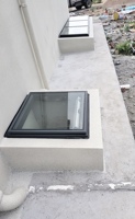 Fenêtre de toit suspendue en aluminium moderne de qualité supérieure, à rupture de pont thermique, double vitrage feuilleté, pour projet de toiture de villa ou de sous-sol, OEM