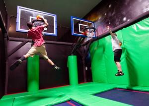 Nouveau design de trampoline de saut pour aire de jeux intérieure pour enfants et adultes, prix d'usine, <span class=keywords><strong>parc</strong></span> d'aventure, fabriqué en plastique durable, marque MUTONG - Product Image 3