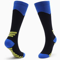 Chaussettes décontractées en coton éponge à logo personnalisé, imprimé dessin animé de haute qualité, jetables, pour hommes