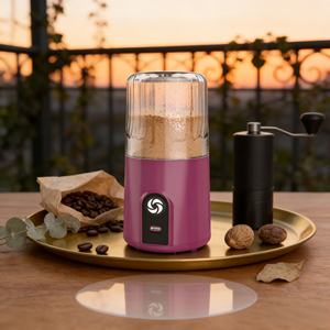 Licuadora Portátil de 260 ml - Ligera, Antiderrames, Resistente, Recargable por USB, Trituradora de Hielo, para Hacer Smoothies en el Auto, Compacta y Personal - Product Image 5