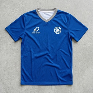 Nouvel ensemble d'entraînement de football classique bleu roi 2026 avec maillot, short, chaussettes, veste, polo, casquette et sac à dos à bordures grises - Product Image 3