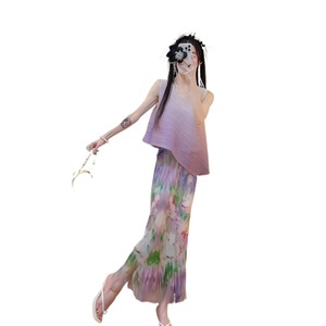 Robe d'été mi-longue décontractée avec motif floral dégradé violet tissé taille naturelle Logo sur le devant-Light Mature Non-Collision Wear - Product Image 5