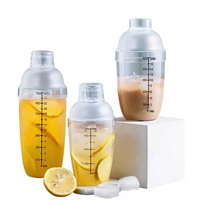 Coctelera de Resina Negra para Cócteles, con Capacidad de 350 ml, Diseño Moderno y Minimalista para Mezclar Cócteles - Product Image 2