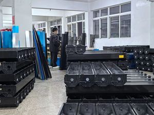 Cubierta de persiana enrollable automática para camión, cubierta de rodillo de recogida retráctil de cama suave, operación enrollable para <span class=keywords><strong>Hummer</strong></span> EV 2025 - Product Image 6