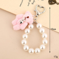 Nouvelle Arrivée Créative : Pendentif Ours en Peluche Mignon Fait Main Orné de Perles, Breloque de Sac Haut de Gamme en Forme de Cœur Yiwu, Porte-clés