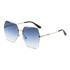 Nuevas gafas de sol de nailon TR90 para mujer, UV400, sin marco, extragrandes, ligeras, a la moda, gafas de protección solar C1C2 - Product Image 5