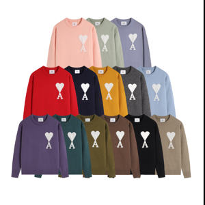 مجموعة سترات باريس الجديدة لعام 2025 مصنوعة من القطن 100٪، سترة بياقة دائرية وياقة عالية وياقة بولو، نمط جاكار بنقش قلوب، ملابس محبوكة - Product Image 4