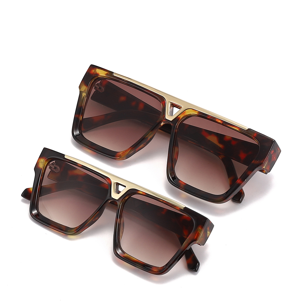 Mommy and Me Shade Sunglasses Set – Stylish UV Protection  display picture 2