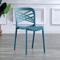 Chaises de jardin empilables en plastique, durables, multicolores, confortables, nouvelles chaises modulaires en PP pour événements