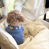 Pull en tricot pour chien mignon, broderie florale 3D faite à la main, pull pour chiot, vêtements pour animaux de compagnie doux et chauds, manteaux d'hiver pour chiens