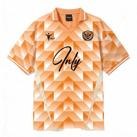 Seragam Jersey Sepak Bola Jalanan Vintage Oranye Sublimasi Kustom Unisex Bahan Polyester Bernapas Retro untuk Ukuran Pendek Plus Size