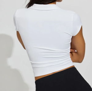 À la mode Logo personnalisé impression couleur unie plaine <span class=keywords><strong>femmes</strong></span> Polo col en V à <span class=keywords><strong>manches</strong></span> <span class=keywords><strong>courtes</strong></span> polo hauts coton doux respirant t-shirt - Product Image 4