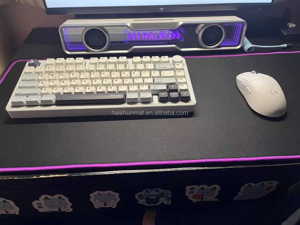 لوحة مفاتيح مخصصة لحاشية مكتب فن سائل مقاوم للماء لوحة مفاتيح للكمبيوتر لوحة مفاتيح ملونة لوحة ماوس