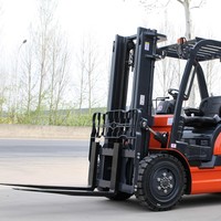 Chariot élévateur électrique à 4 roues de 3,5 tonnes, mât triplex personnalisé, pour le travail de superposition de palettes sur étagères hautes