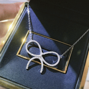 Collana con Ciondolo a Fiocco Stile Foresta per Donne, Elegante Catena da Collo per Ragazze, Gioielli alla Moda - Product Image 1