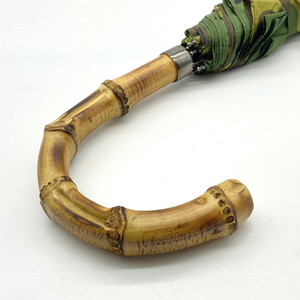 Parapluie pliant anti-vent tout-en-un de 23 pouces, 10 baleines, manuel, avec poignée en bambou camouflage, design classique courbé pour gentleman - Product Image 3