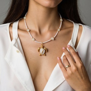 สร้อยคอจี้สไตล์ยุโรปอเมริกัน ลายเปลือกหอย ไข่มุกเทียม เต่า ปลาดาว หอยสังข์ รูปสัตว์  แบบลำลองสำหรับผู้หญิง - Product Image 3