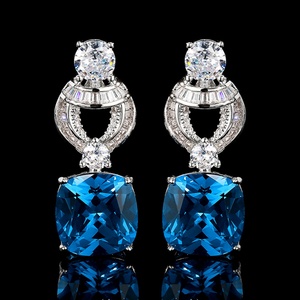 Fashion Elegant Eco-friendly Copper Gold Plated 12*12mm Blue Zircon Pendant <b>Earrings</b> Jewelry <b>Set</b> for Women High Quality - Product Image 4