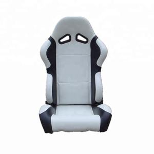 Base de Asiento de Carreras de Cuero Negro/Blanco, Tipo Universal con Doble Deslizador - Product Image 1