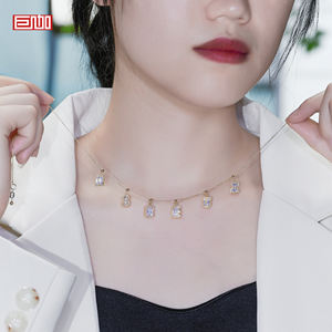 गिगाजेवे कस्टम वर्णमाला A-Z कटा हुआ सफेद <span class=keywords><strong>d</strong></span> रंग हस्तनिर्मित पत्र कट मोइससानाइट ठोस सोना 9k/14k/18k/18k पेलेंट हार - Product Image 3