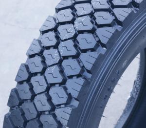 Pneu de camion tubeless LCH T-REX TBR 215/75R17.5 235/75R17.5, pneu pour camion léger, grossiste 9.5r17.5 LTR, roue motrice, direction, remorque - Product Image 4