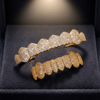 Grillz dentaire KIVORA en laiton à 8 dents micro-incrustées de zircon, accessoires de costume Hip Hop Halloween