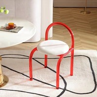 Chaise de maquillage en acrylique transparent pour filles de luxe léger personnalisé chaise de salle à manger colorée présentoir en cristal de célébrités Internet
