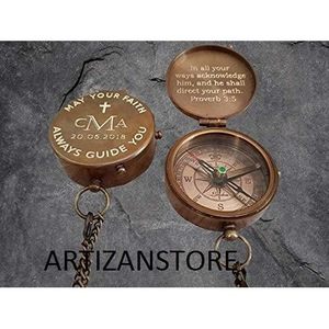 Artizanstore Brújula Grabada de Cobre, Regalo Personalizado para Bautizo con Anillo para Colgar, Portátil para Senderismo, Confirmación y Bautismo - Product Image 2
