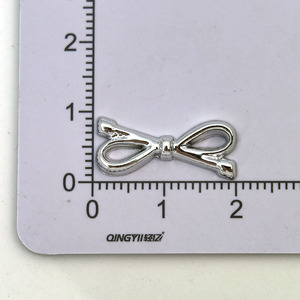 Mini pinces à cheveux nœud papillon 5,5 cm en résine plastique, accessoires de bijoux DIY pour usage quotidien - Product Image 4