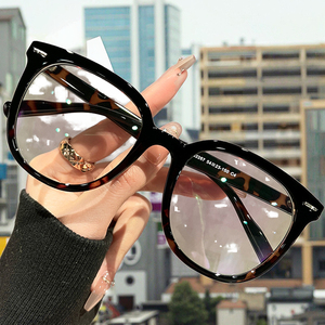 Nuovi occhiali alla moda Ultra-leggeri neri con prescrizione di tartaruga personalizzabili con luce blu che bloccano la sensazione di dimagrimento di fascia alta - Product Image 3