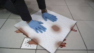 แผ่นดูดซับน้ำมัน SABEROil แบบมินิโรล 200 ม้วน สีขาว สำหรับปูปูน้ำมันใต้ท่ออย่างต่อเนื่อง - Product Image 3