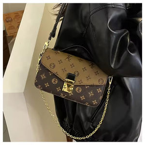 Sac fourre-tout décontracté de luxe pour femme, fermeture ouverte, imperméable, à bandoulière unique, style coréen, en PU, personnalisable - Product Image 6