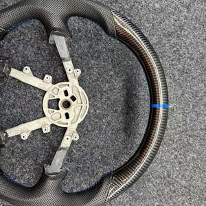 Volant sport en cuir et fibre de carbone de haute qualité pour Corvette <span class=keywords><strong>C5</strong></span> avec installation facile - Modification des pièces intérieures - Product Image 5