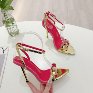 Nouvelles sandales à talons hauts en métal, argentées et dorées, à bout ouvert, pointues, sexy, avec strass et rivets - Product Image 4