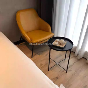 Ensembles de meubles de chambre d'hôtel 3 étoiles abordables : Cadre de lit moderne en bois avec tête de lit, meuble TV, chaise, poste de travail et table basse - Product Image 4