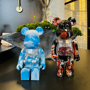KAW 400% pour figurine Bearbrick, jouet décoratif d'intérieur en plastique et article cadeau pour collection de poupées d'enfants - Product Image 3