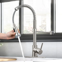 Robinet d'évier de cuisine moderne à poignée unique Pulvérisateur à tirette en acier inoxydable finition nickel brossé Cupc en céramique monté sur le pont